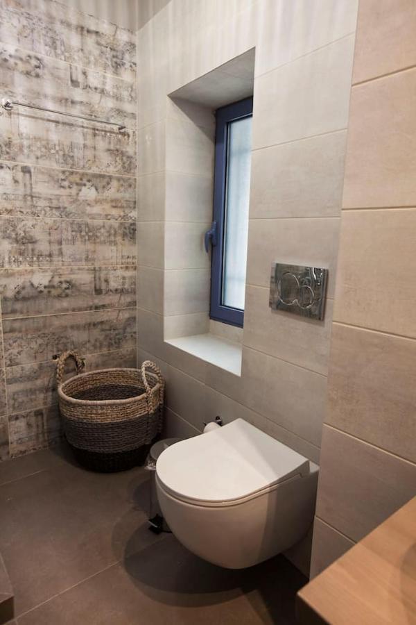 Pagrati Hilton Location Bentzi Family Suite 5 Athen Eksteriør billede